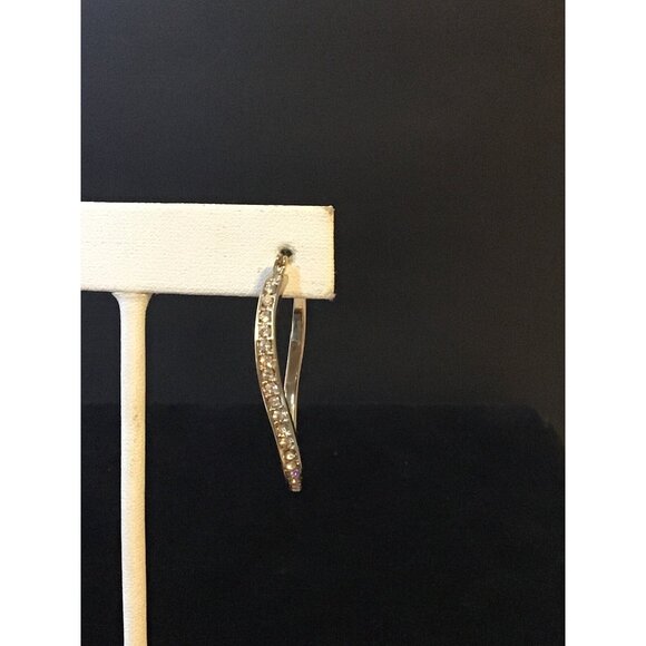 Avon Gold Tone Wave Hoop Pierced Earrings (1613) - Picture 3 of 4